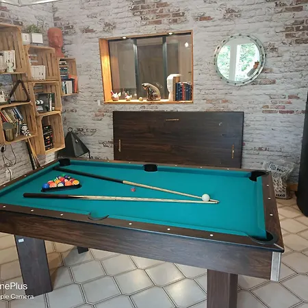Privee Avec Piscine , Jacuzzi , Sauna , Borne Arcade Saint-André-d'Olérargues