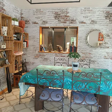 Douceur Du Sud , Privee Avec Piscine Et Jeux De Cafe
