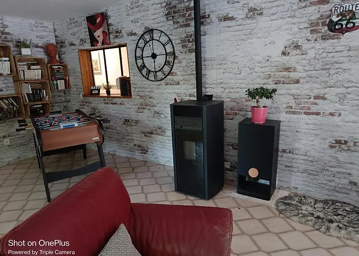 Privee Avec Piscine , Jacuzzi , Sauna , Borne Arcade * Saint-André-d'Olérargues