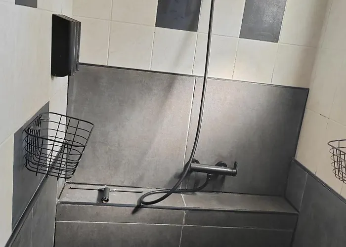 Privee Avec Piscine , Jacuzzi , Sauna , Borne Arcade Villa